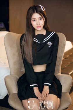 裙子里的是怪兽